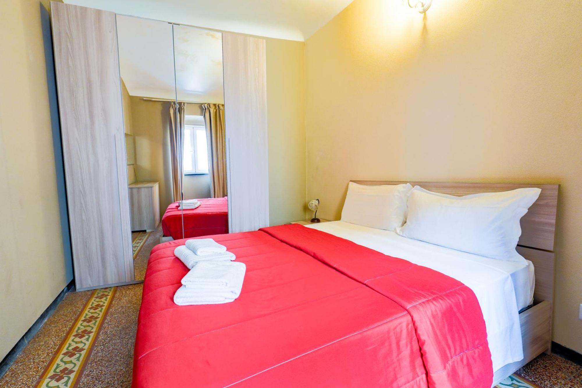White Lerici Hotel Kültér fotó